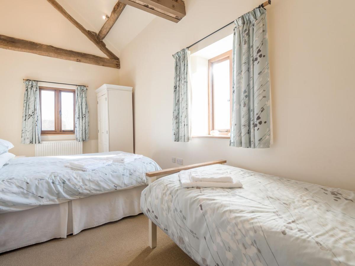 Glebe Barn Villa Caynham Bagian luar foto