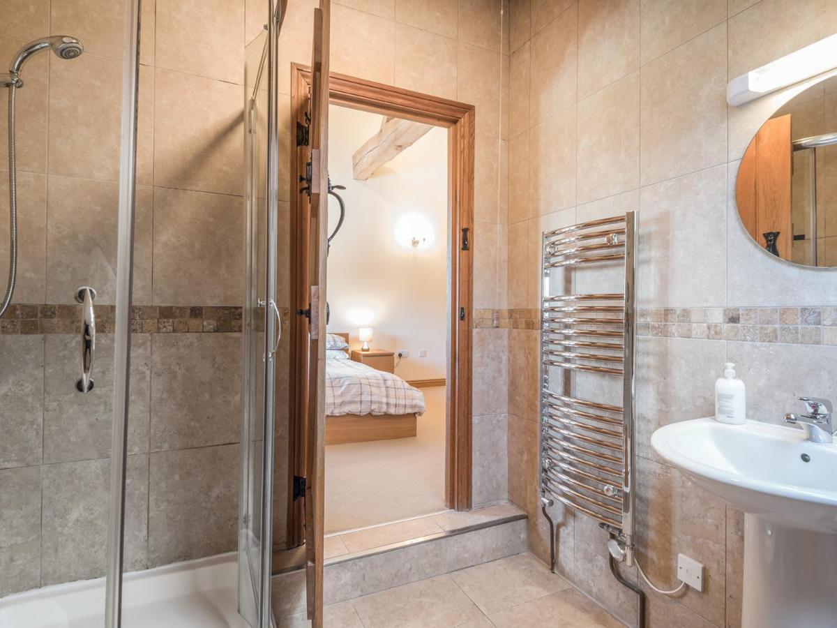 Glebe Barn Villa Caynham Bagian luar foto