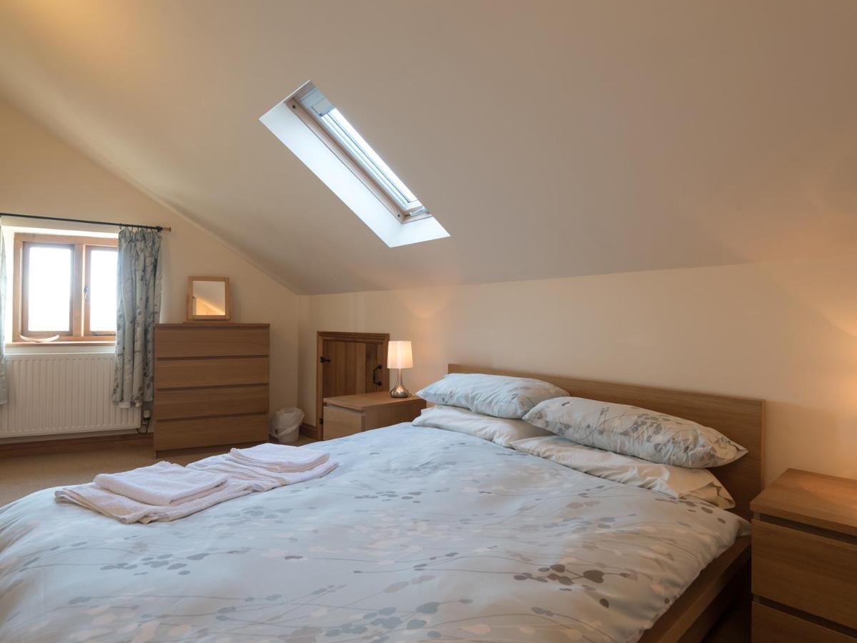 Glebe Barn Villa Caynham Bagian luar foto